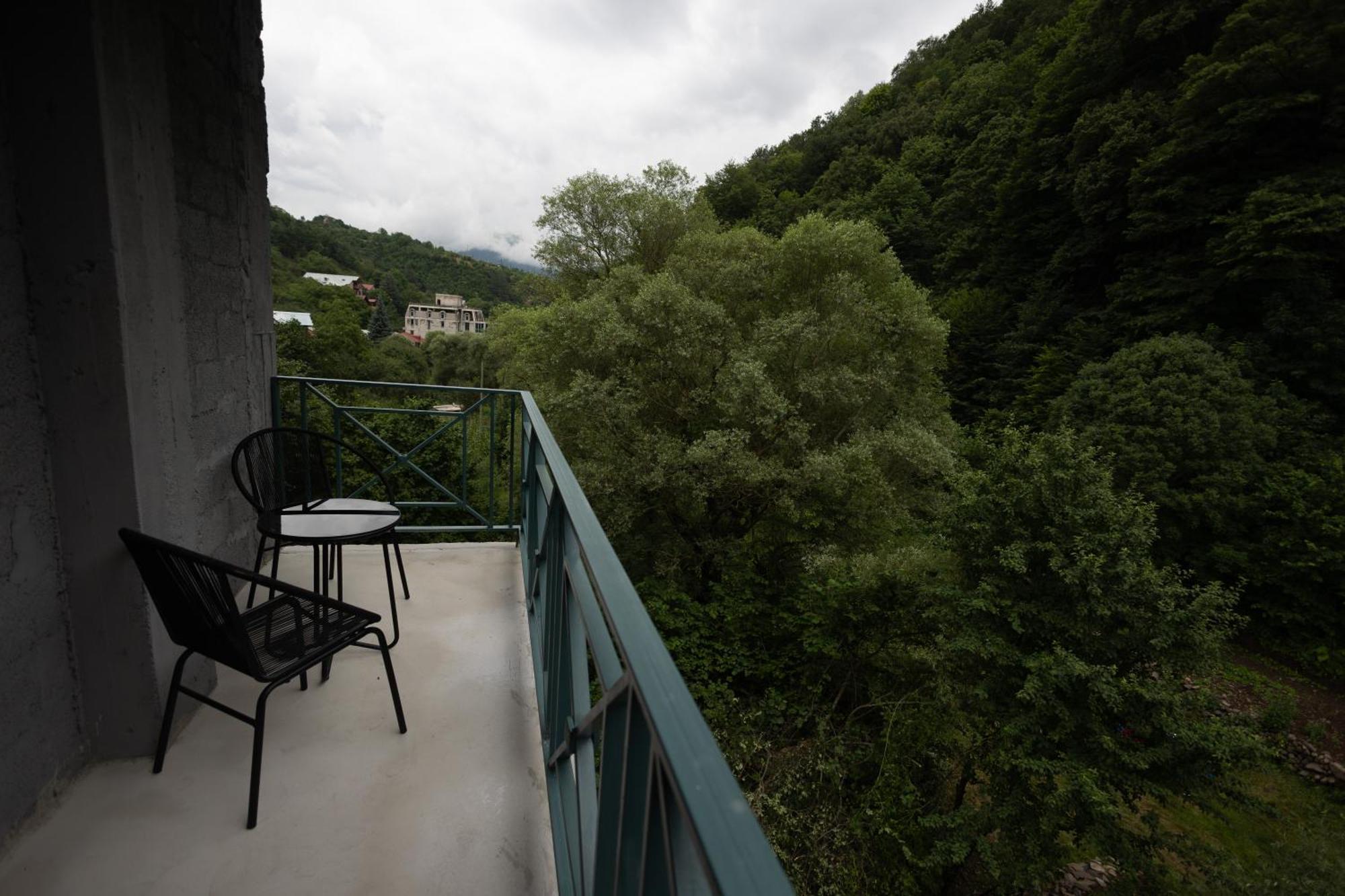 Valley Park Dilidschan Exterior foto